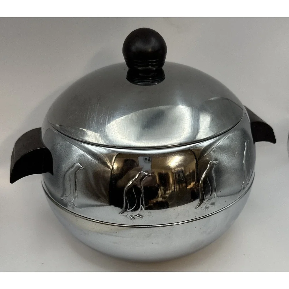 Westbend Ice Bucket Penguin Bakelite Handles Round Hot & Cold Aluminum Vintage